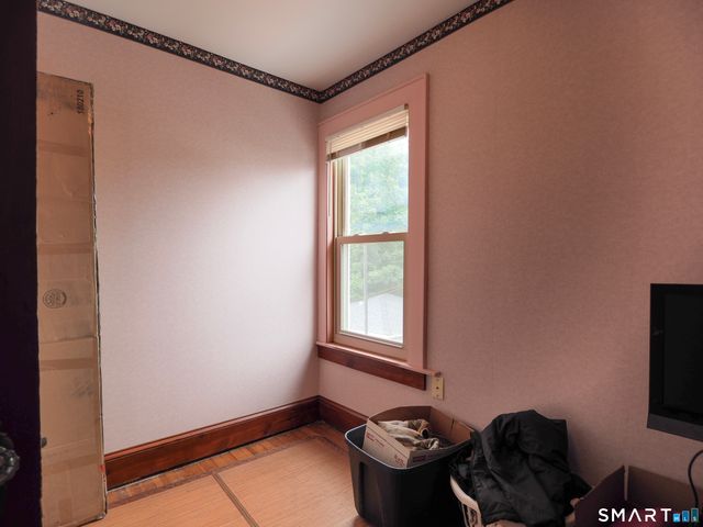 9 Lawton Terrace, Ansonia, CT 06401