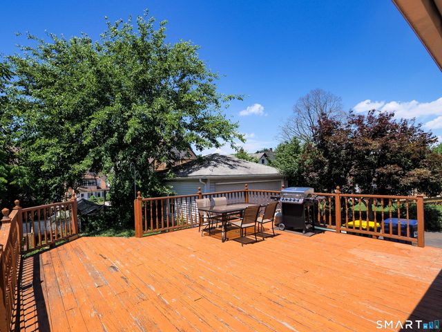 9 Lawton Terrace, Ansonia, CT 06401