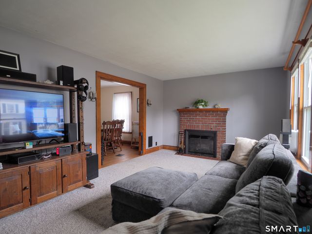 9 Lawton Terrace, Ansonia, CT 06401