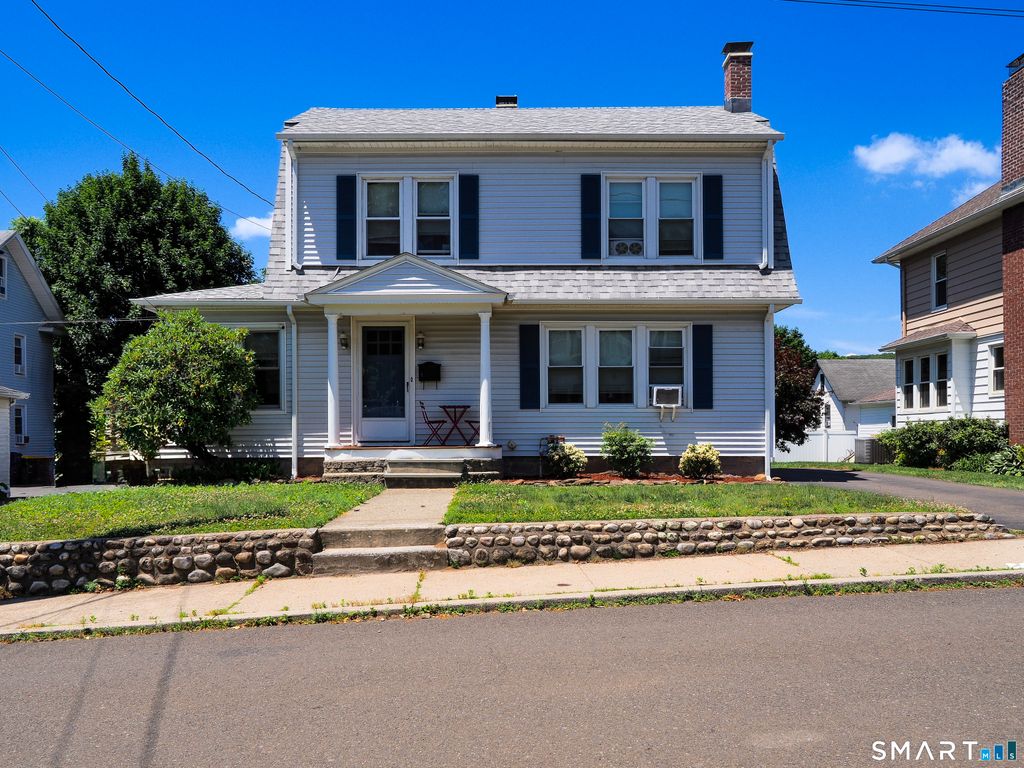 9 Lawton Terrace, Ansonia, CT 06401
