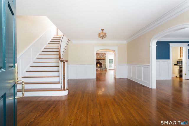 7 Old Hyde Road, Weston, CT 06883
