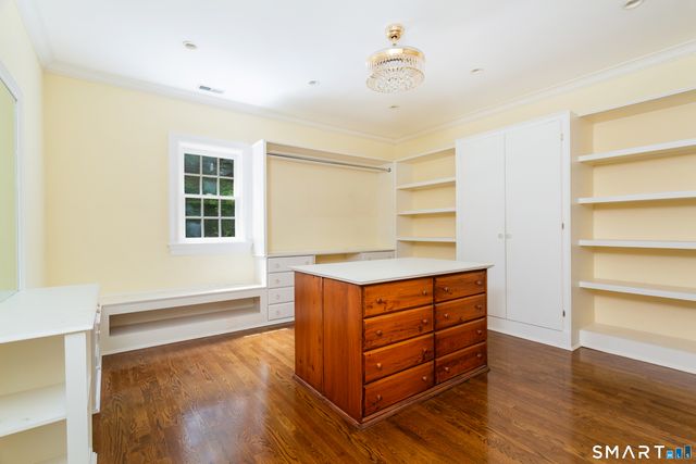 7 Old Hyde Road, Weston, CT 06883
