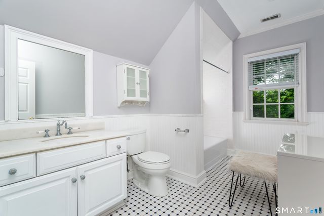7 Old Hyde Road, Weston, CT 06883