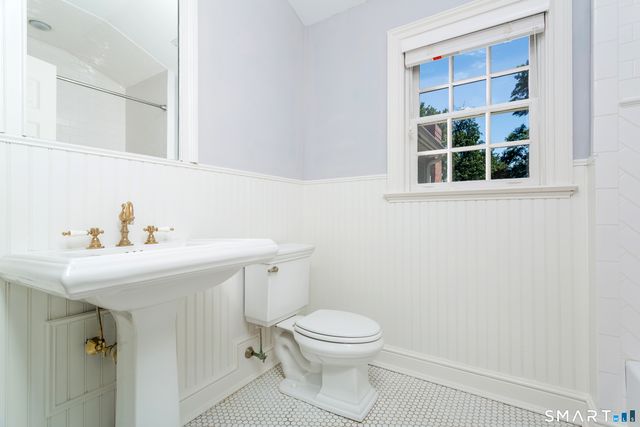7 Old Hyde Road, Weston, CT 06883