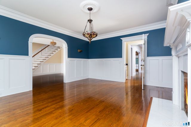 7 Old Hyde Road, Weston, CT 06883