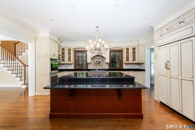7 Old Hyde Road, Weston, CT 06883