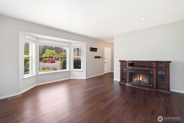 21039 SE 268th Court, Covington, WA 98042
