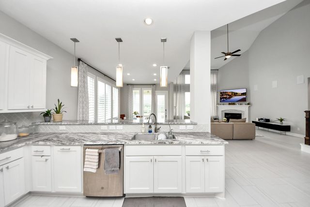 6535 Woodleaf Lake Loop, Katy, TX 77493
