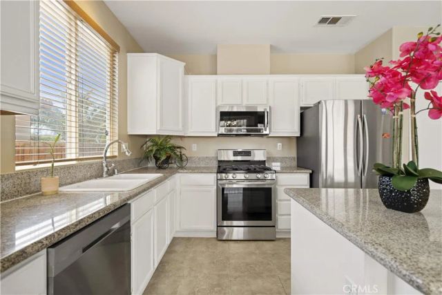 13225 Andrea Drive, Victorville, CA 92392