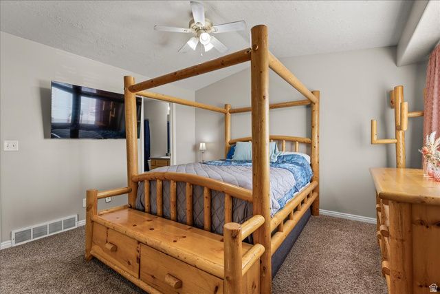 628 W CREEK BLUFF CV, Sandy, UT 84070