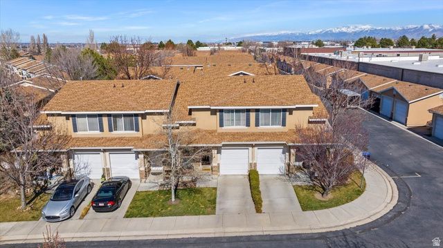 628 W CREEK BLUFF CV, Sandy, UT 84070