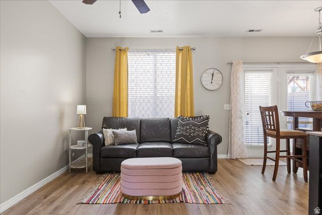 628 W CREEK BLUFF CV, Sandy, UT 84070