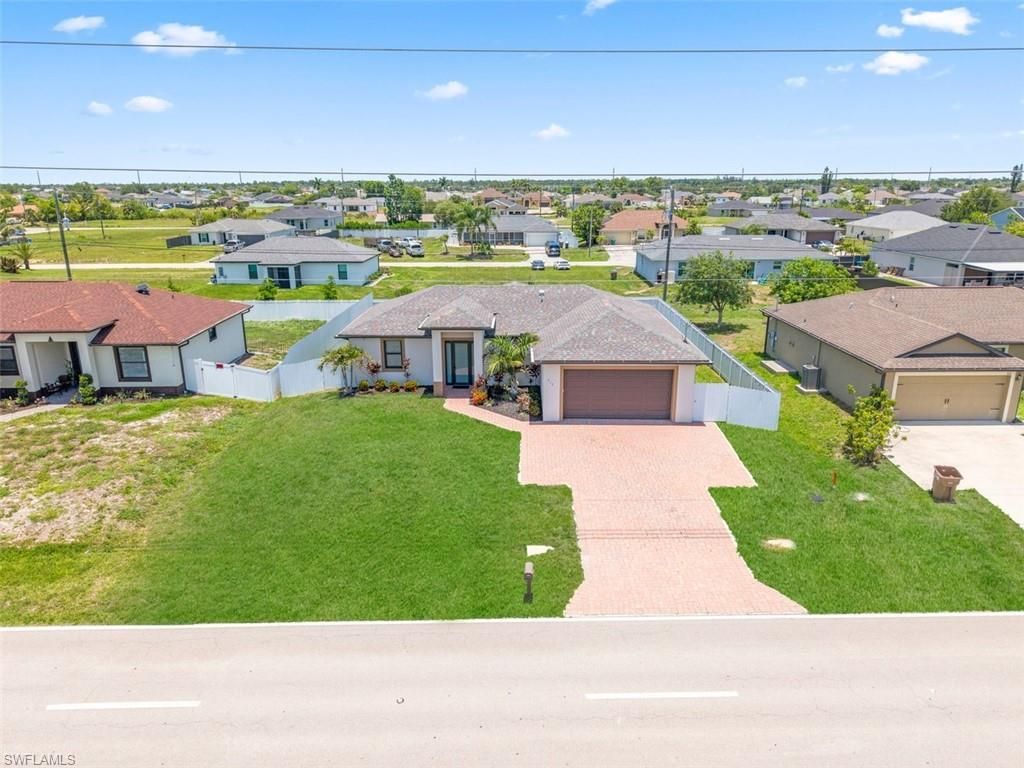 317 Kismet PKWY E, CAPE CORAL, FL 33909 — photo 2
