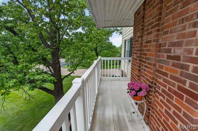 15009 Claymoor Court 8, Chesterfield, MO 63017