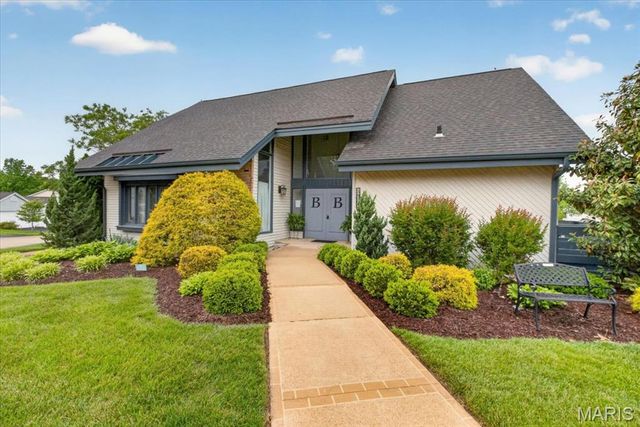 15009 Claymoor Court 8, Chesterfield, MO 63017