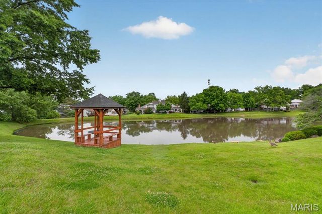 15009 Claymoor Court 8, Chesterfield, MO 63017