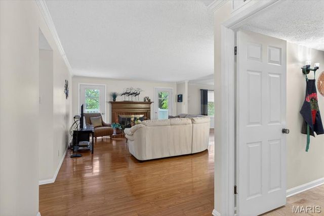 15009 Claymoor Court 8, Chesterfield, MO 63017