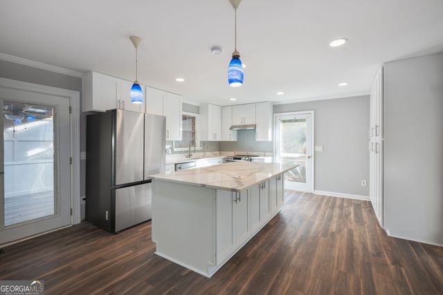 2030 Starlight Drive, Marietta, GA 30062