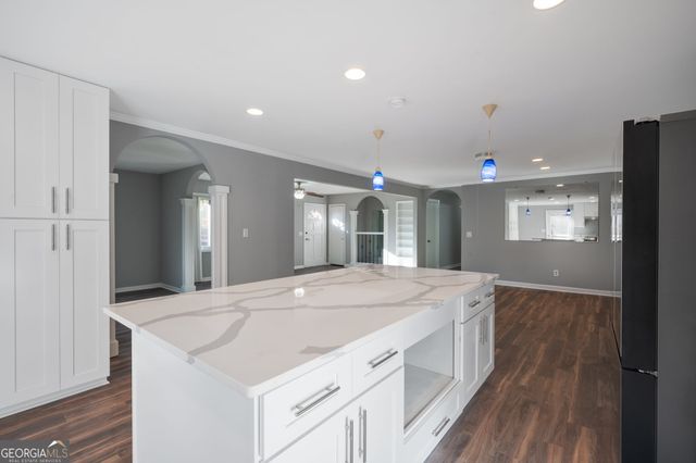 2030 Starlight Drive, Marietta, GA 30062