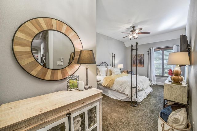 22114 Meadowhurst Circle E, Tomball, TX 77377