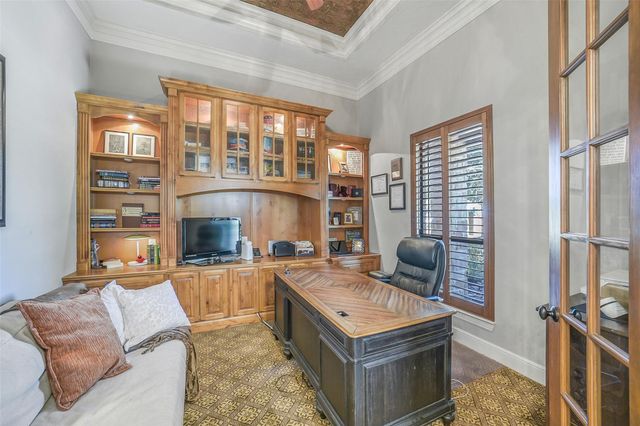 22114 Meadowhurst Circle E, Tomball, TX 77377