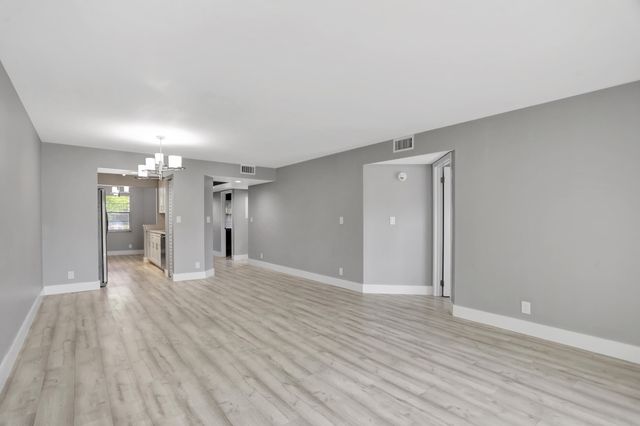 1704 Andros Isle E-1, Coconut Creek, FL 33066