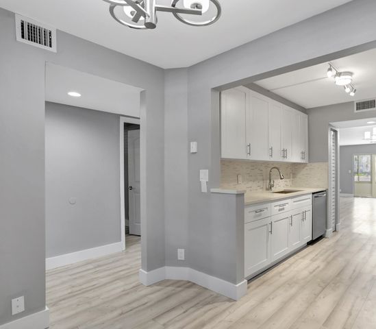 1704 Andros Isle E-1, Coconut Creek, FL 33066