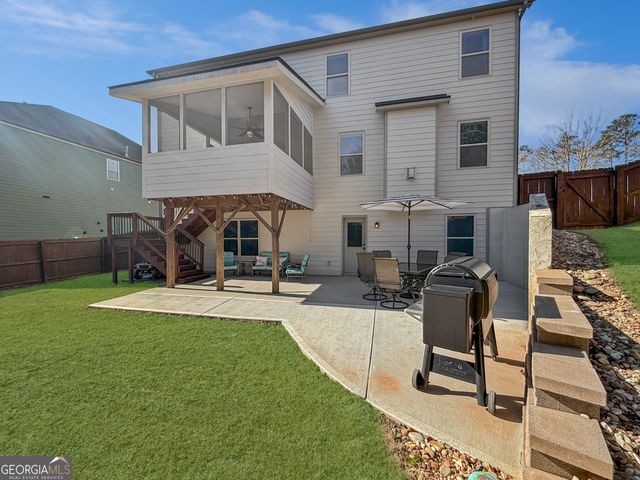 194 Inverness Avenue, Newnan, GA 30263