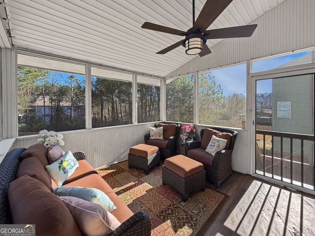 194 Inverness Avenue, Newnan, GA 30263