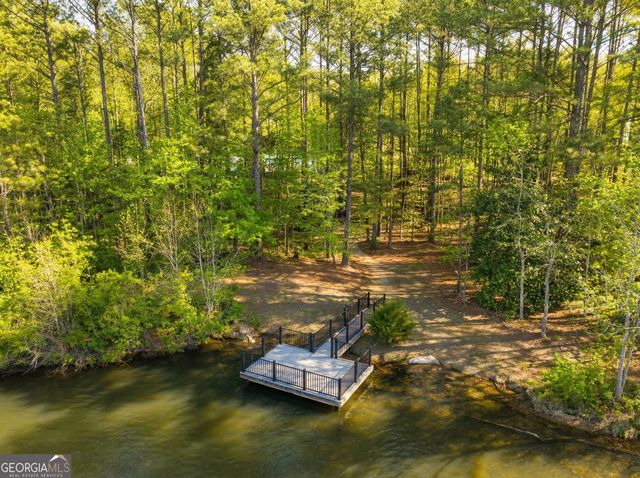 194 Inverness Avenue, Newnan, GA 30263