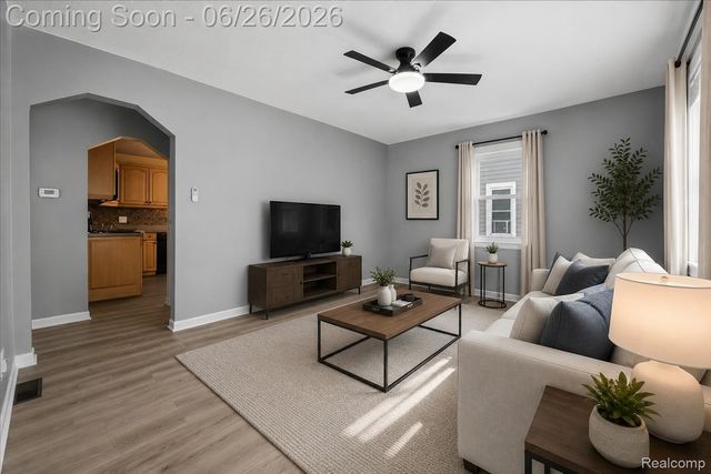 29710 Quinkert Street, Roseville, MI 48066