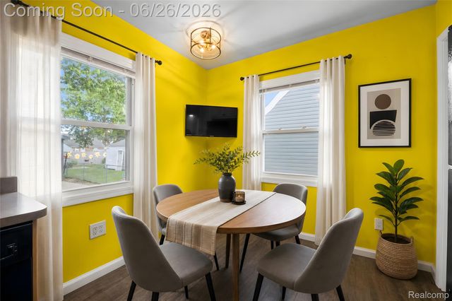29710 Quinkert Street, Roseville, MI 48066