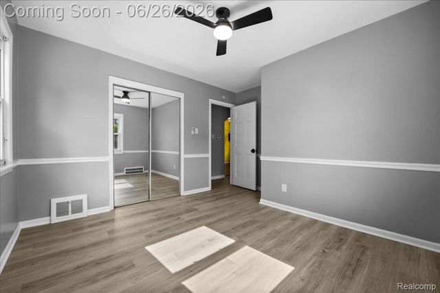 29710 Quinkert Street, Roseville, MI 48066