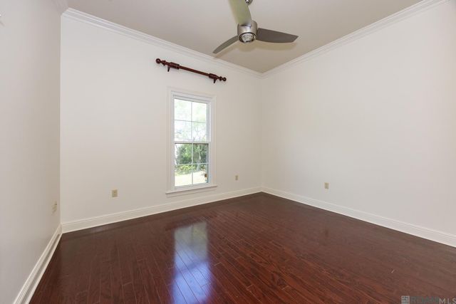 11051 Shoreline Dr, Baton Rouge, LA 70809
