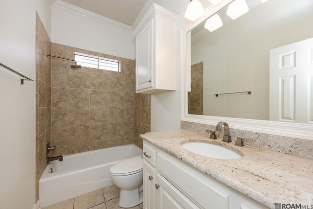 11051 Shoreline Dr, Baton Rouge, LA 70809