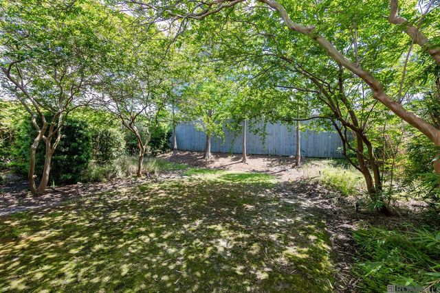 11051 Shoreline Dr, Baton Rouge, LA 70809