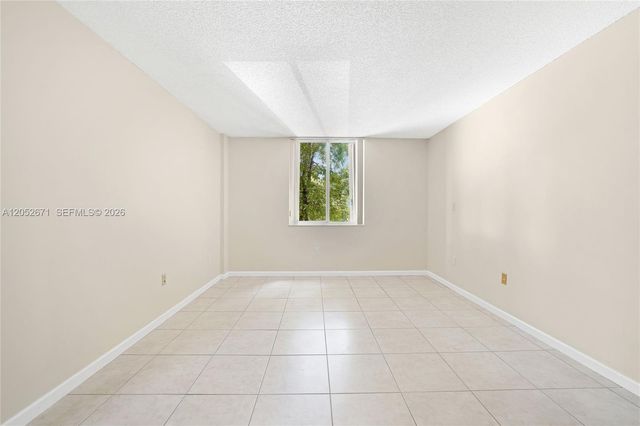 6861 SW 147th Avenue 3G, Miami, FL 33193