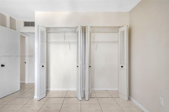 6861 SW 147th Avenue 3G, Miami, FL 33193