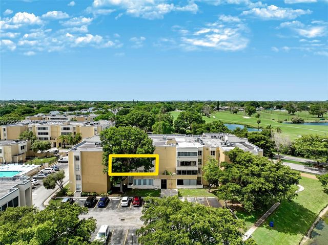 6861 SW 147th Avenue 3G, Miami, FL 33193