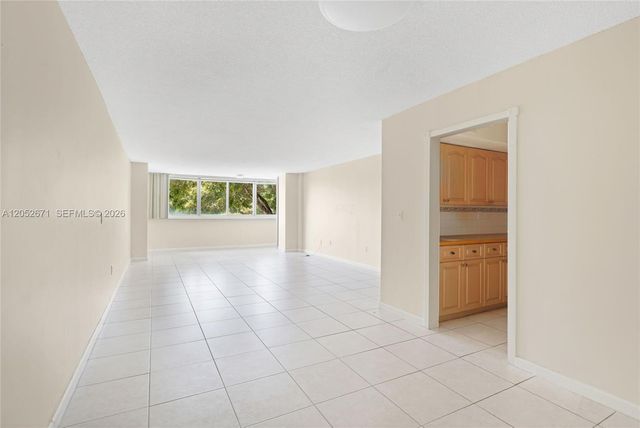 6861 SW 147th Avenue 3G, Miami, FL 33193
