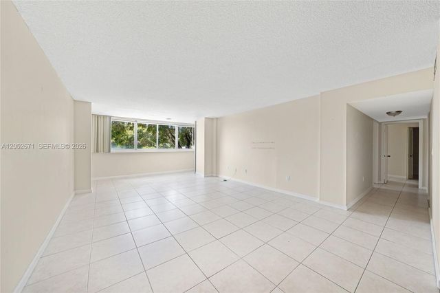 6861 SW 147th Avenue 3G, Miami, FL 33193