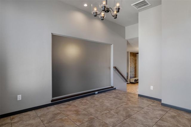 17705 Sparrow Hawk Lane, Edmond, OK 73012