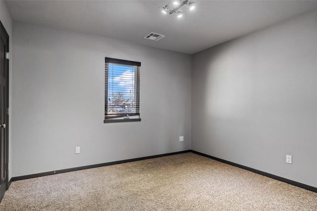 17705 Sparrow Hawk Lane, Edmond, OK 73012