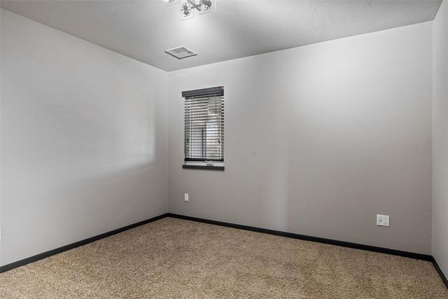 17705 Sparrow Hawk Lane, Edmond, OK 73012