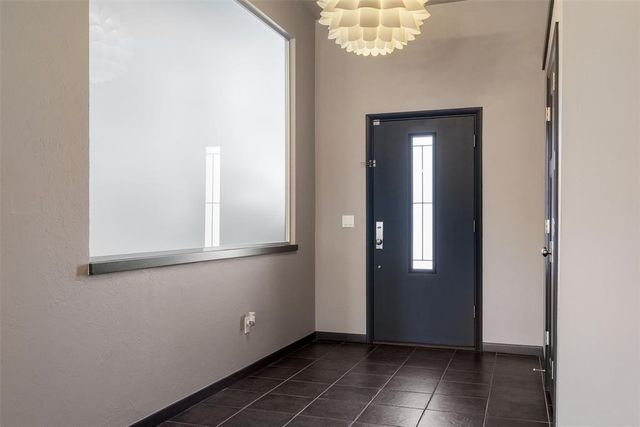 17705 Sparrow Hawk Lane, Edmond, OK 73012