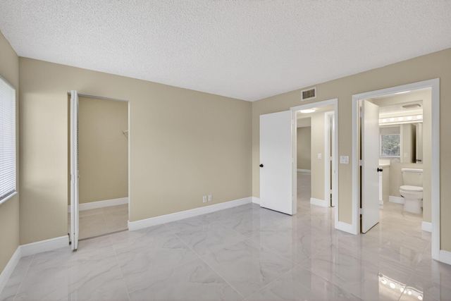 4947 Sable Pine Circle D2, West Palm Beach, FL 33417