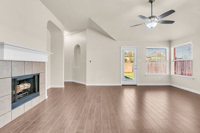 9941 Voss Avenue, Fort Worth, TX 76244