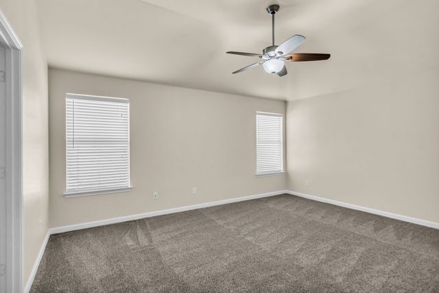 9941 Voss Avenue, Fort Worth, TX 76244