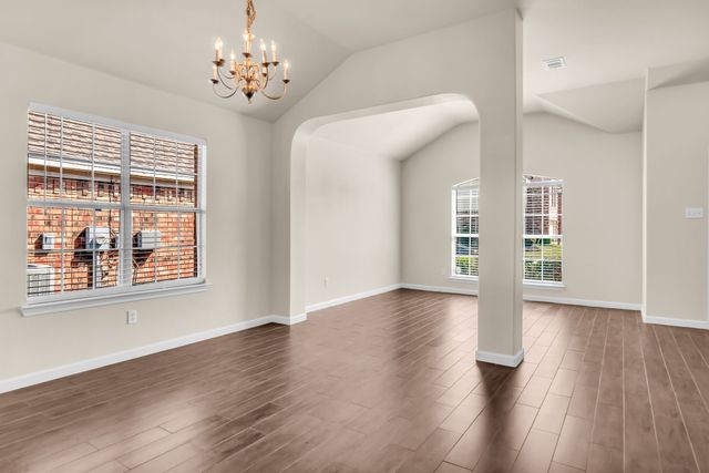 9941 Voss Avenue, Fort Worth, TX 76244