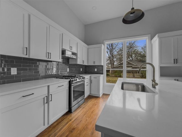 3906 Houston Street, Greenville, TX 75401